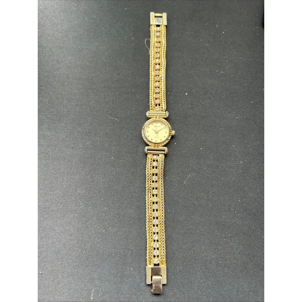 Suizo Gold Tone Women’s Quartz Watch
